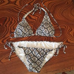 ON NWOT bikini